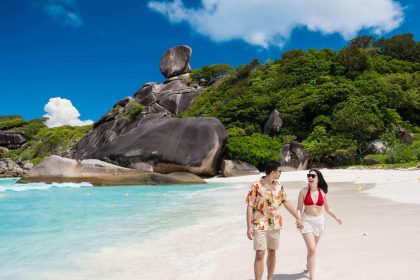 La plage de Donald Duck Bay et ses blocs de granit, dans les îles Similan