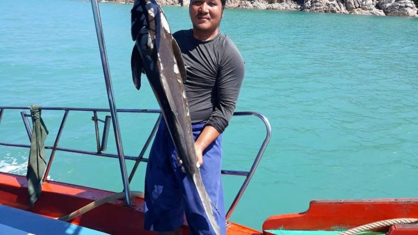 Sortie de pêche au large de Ko Samui, l'héritage du village de pêcheurs de Bophut