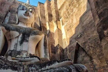 Le bouddha Phra Achana du Wat Si Chum, à quelques kilomètres de New Sukhothai